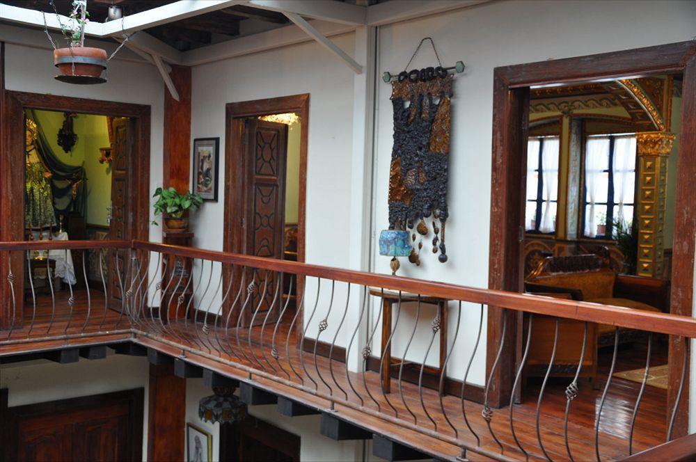 Hotel Cantuna กีโต ภายนอก รูปภาพ